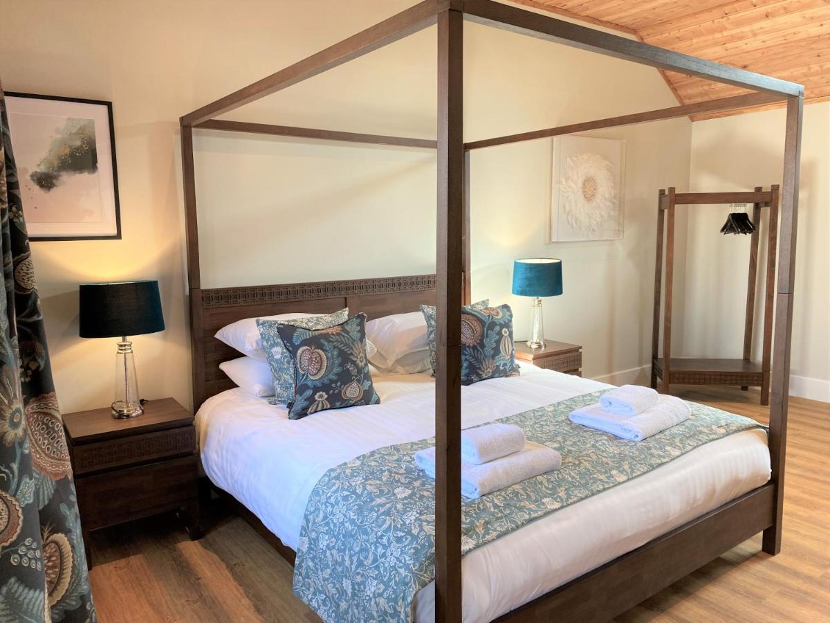 Pheasant Lodge With Hot Tub Forgandenny Экстерьер фото
