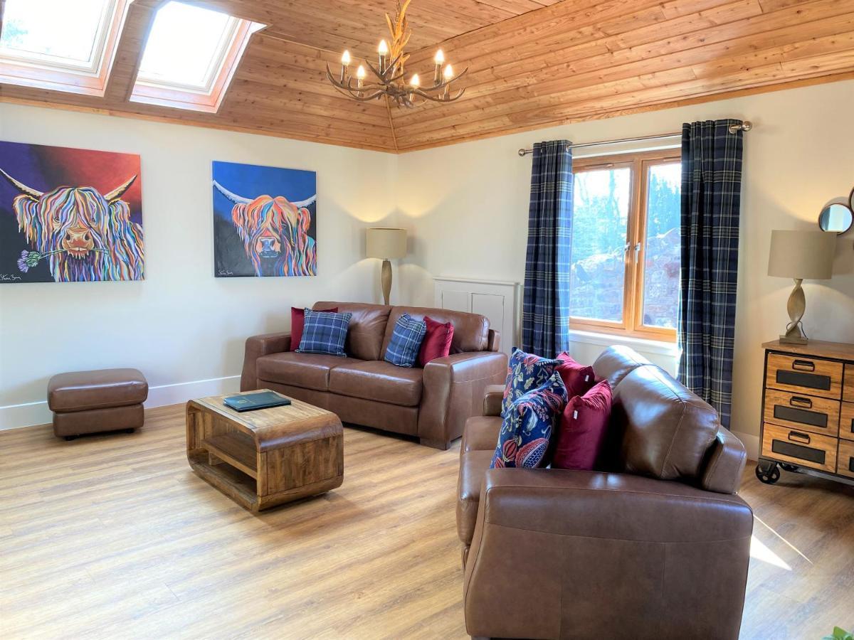 Pheasant Lodge With Hot Tub Forgandenny Экстерьер фото